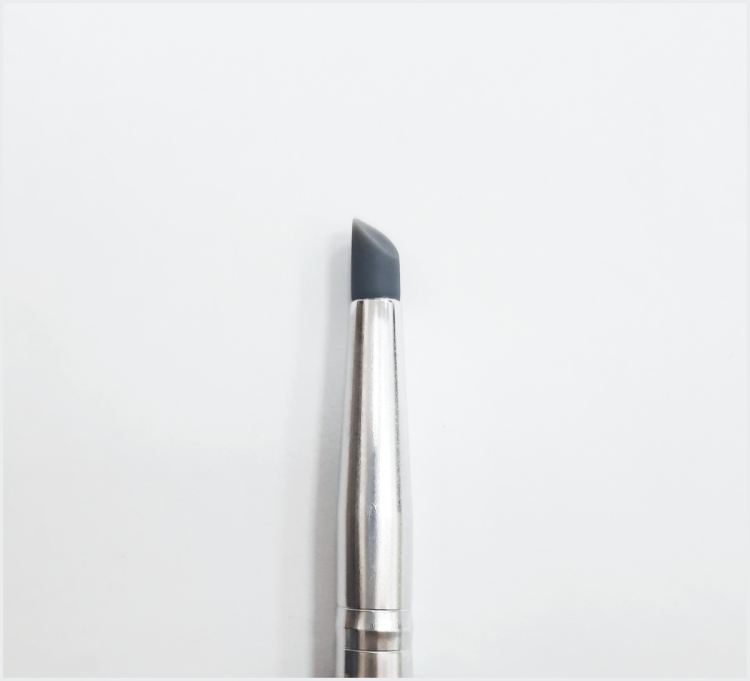 Кисть силиконовая, скошенная круглая 5 мм